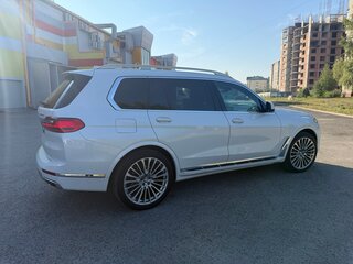 2019 BMW X7 30d I (G07), белый, 8640000 рублей, вид 5