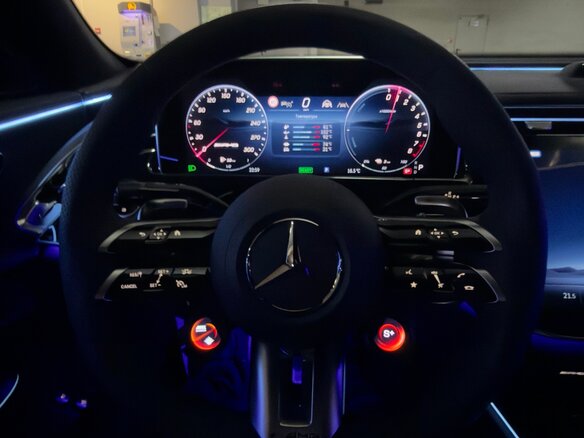 2026 Mercedes-Benz E-Класс AMG 53 AMG VI (W214), белый, 13990000 рублей - вид 15
