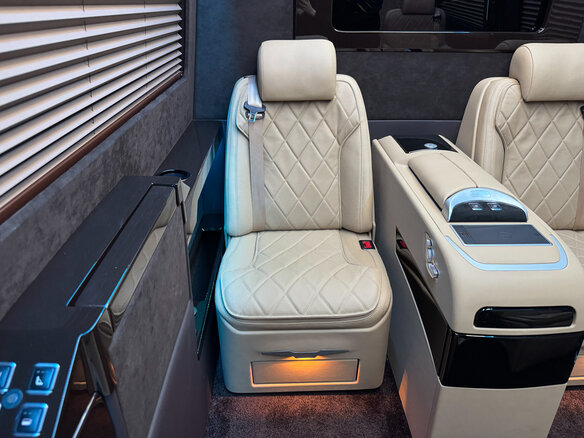 2024 Mercedes-Benz Sprinter, чёрный, 29990000 рублей - вид 18
