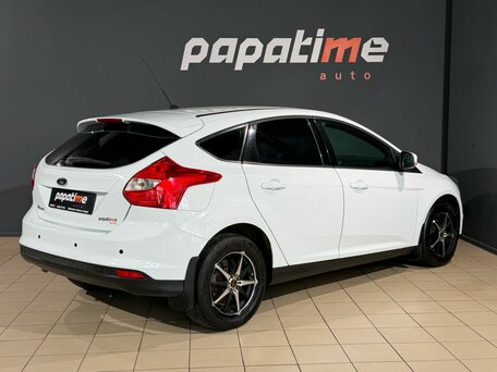 2012 Ford Focus III, белый, 699000 рублей, вид 3