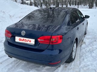 2011 Volkswagen Jetta VI, синий, 920000 рублей, вид 5