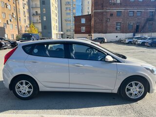 2014 Hyundai Solaris I Рестайлинг, бежевый, 1100000 рублей, вид 4