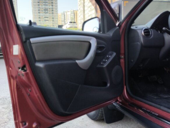 2012 Renault Duster I, красный, 800000 рублей - вид 14