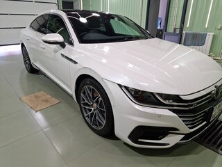 2017 Volkswagen Arteon I, белый, 2900000 рублей, вид 3