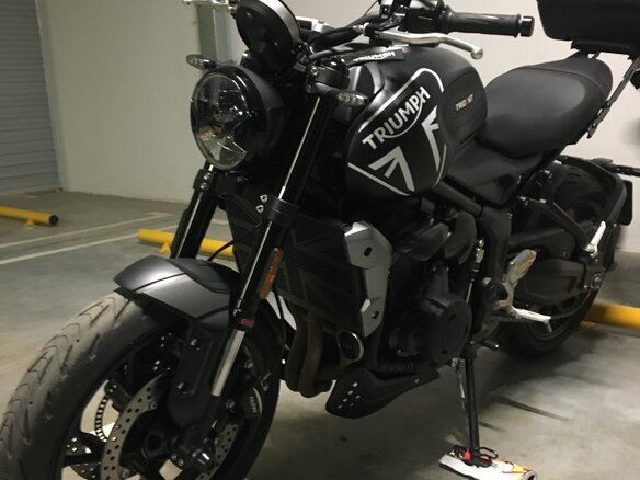 2022 Triumph Trident 660, чёрный, 930000 рублей - вид 1