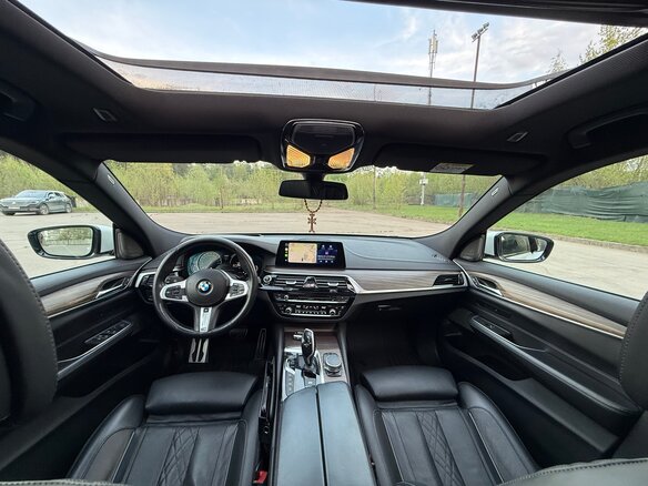 2018 BMW 6 серии Gran Turismo 630d xDrive IV (G32), белый, 4850000 рублей - вид 17