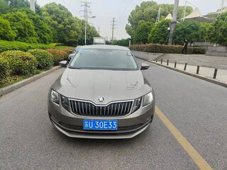 2020 Skoda Octavia III (A7) Рестайлинг, серый, 1189069 рублей, вид 2