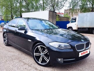 2010 BMW 5 серии 523i VI (F10/F11/F07), чёрный, 1350000 рублей, вид 5