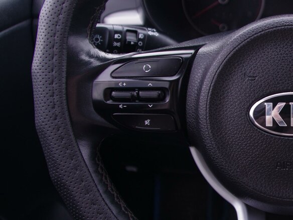 2019 Kia Rio IV, белый - вид 11