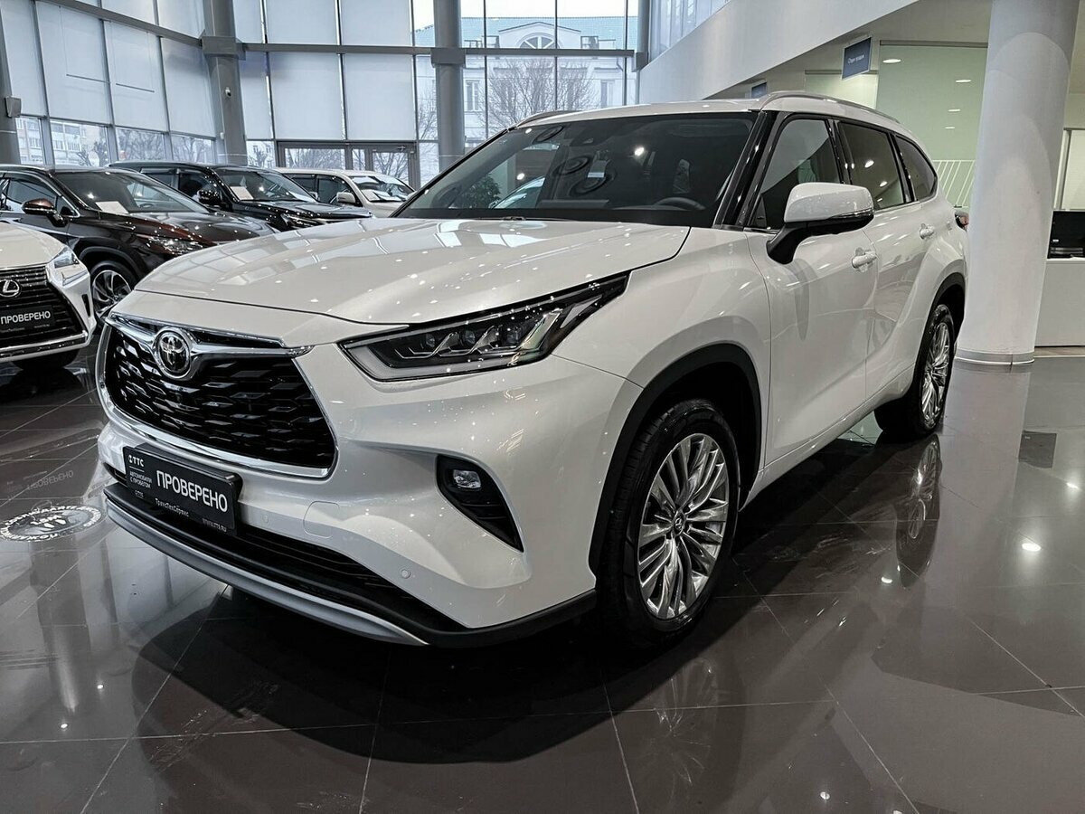 Открыть фотографии: Toyota Highlander IV (XU70)
