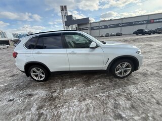 2017 BMW X5 25d III (F15), белый, 2850000 рублей, вид 4