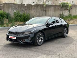 2020 Kia K5 III, чёрный, 2445000 рублей, вид 1