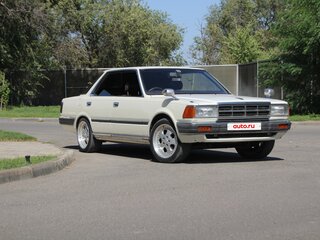 1983 Nissan Cedric VI (Y30), белый, 570000 рублей, вид 1