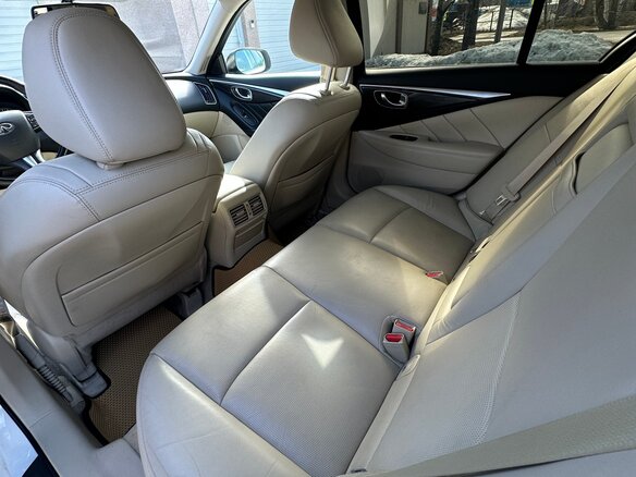 2014 Infiniti Q50 I, белый, 1780000 рублей - вид 22