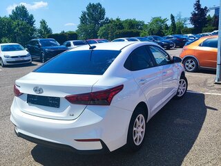 2019 Hyundai Solaris II, белый, 1550000 рублей, вид 5