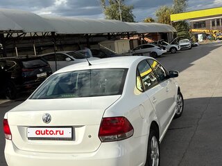 2012 Volkswagen Polo V, белый, 680000 рублей, вид 3