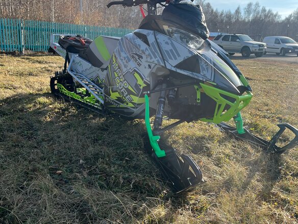 2018 Arctic Cat M-Series, серый, 800000 рублей - вид 3