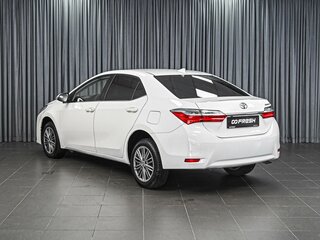 2018 Toyota Corolla XI (E160, E170, E180) Рестайлинг 1, белый, 1560000 рублей, вид 2