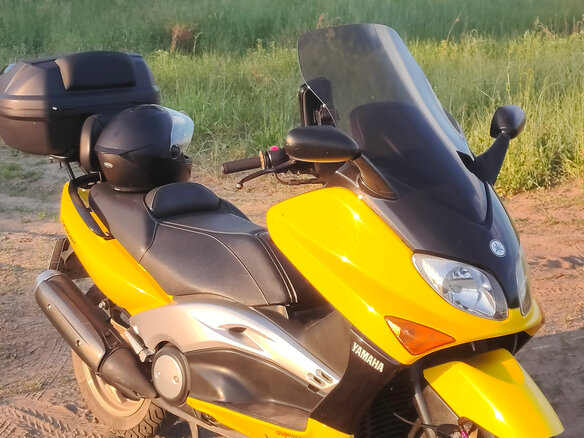 2001 Yamaha TMAX, жёлтый, 280000 рублей