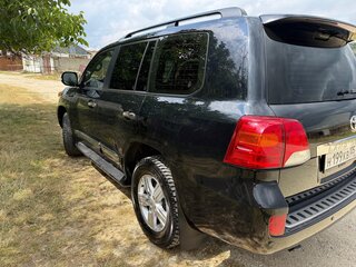 2014 Toyota Land Cruiser 200 Series Рестайлинг 1, чёрный, 4650000 рублей, вид 3