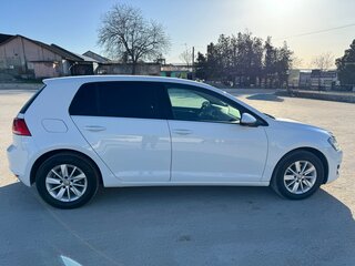 2015 Volkswagen Golf VII, белый, 1150000 рублей, вид 5
