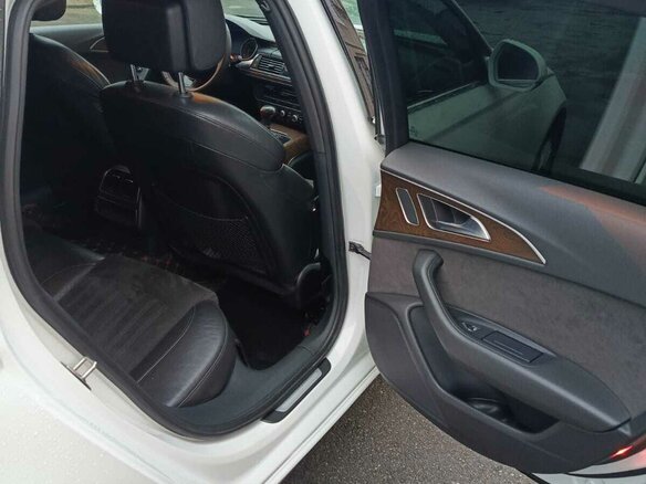 2011 Audi A6 IV (C7), белый, 1450000 рублей - вид 24