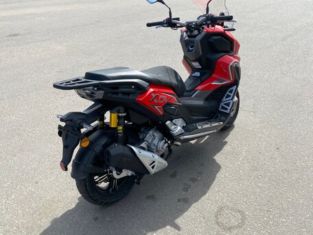 2023 Regulmoto XDV 300, красный, 290000 рублей, вид 2