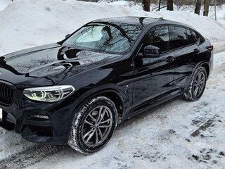 2020 BMW X4 20d II (G02), чёрный, 4250000 рублей, вид 3