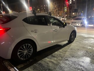 2015 Mazda Axela III, белый, 1320000 рублей, вид 2