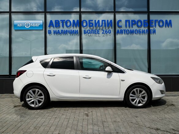 2011 Opel Astra J, белый - вид 5