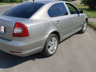2012 Skoda Octavia II (A5) Рестайлинг, серый, 850000 рублей, вид 4