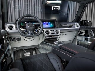 2025 Mercedes-Benz G-Класс AMG 63 AMG II (W465) Рестайлинг, чёрный, 41883800 рублей, вид 3