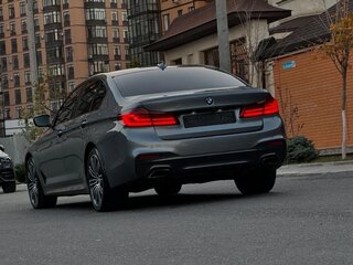 2019 BMW 5 серии 530d xDrive VII (G30/G31/G38), серый, 4500000 рублей, вид 5