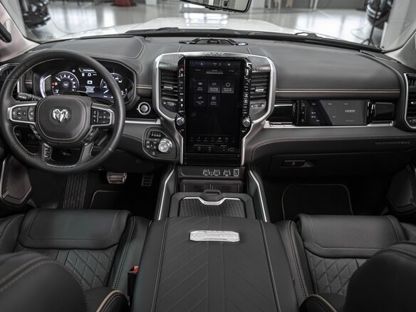 2026 Ram 1500 Crew Cab V Рестайлинг, белый, 10814927 рублей - вид 30