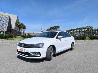 2017 Volkswagen Jetta GLI VI Рестайлинг, белый, 1990000 рублей, вид 5