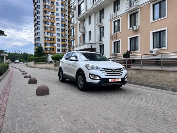 2015 Hyundai Santa Fe III, белый, 2000000 рублей - вид 5