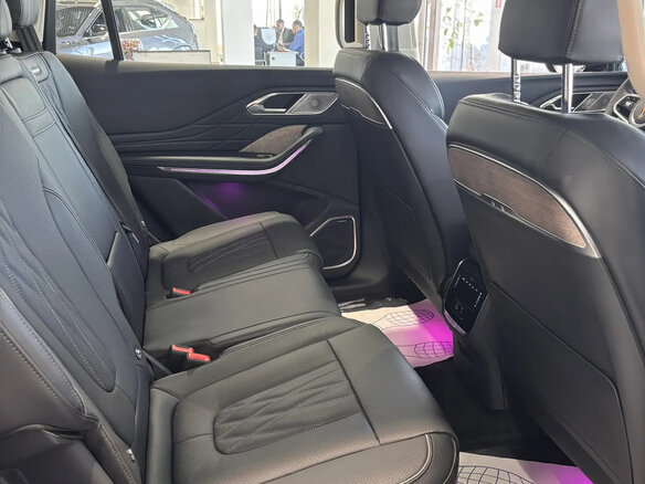 2025 Hongqi HS7 II, чёрный, 5200000 рублей - вид 6