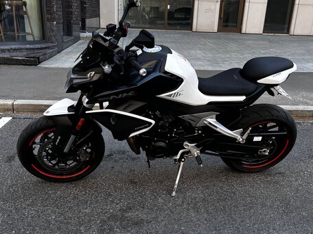 2024 CFMoto 800NK, белый, 620000 рублей, вид 1