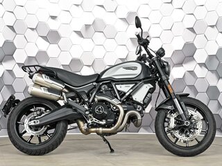 2022 Ducati Scrambler 1100, чёрный, 1069000 рублей, вид 3