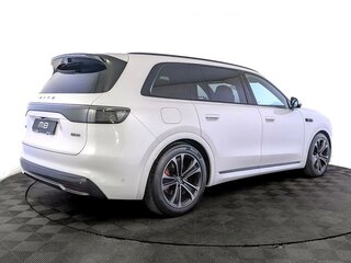 2025 Aito M8 53.4 kWh, белый, 8500000 рублей, вид 2