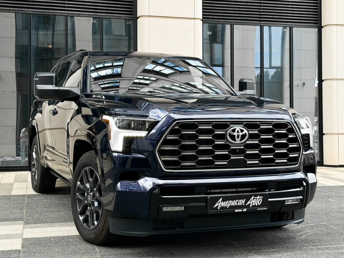 Открыть фотографии: Toyota Sequoia III