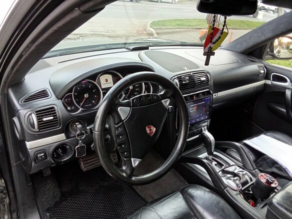 2006 Porsche Cayenne Turbo I (955), чёрный, 700000 рублей - вид 4