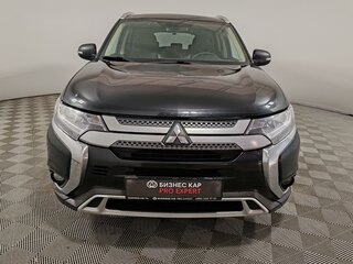 2020 Mitsubishi Outlander III Рестайлинг 3, чёрный, 1999000 рублей, вид 2