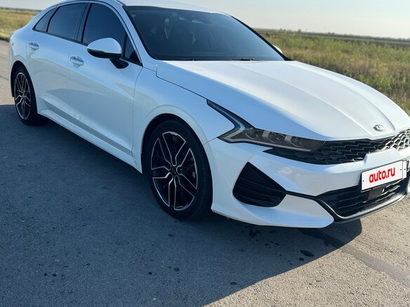 2021 Kia K5 III, белый, 2300000 рублей - вид 3
