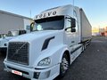 2003 Volvo VNL, белый, 2000000 рублей