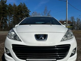 2010 Peugeot 207 I Рестайлинг, белый, 400000 рублей, вид 2