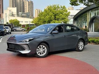 2026 Roewe i5 I Рестайлинг 2, серый, 1383000 рублей, вид 2