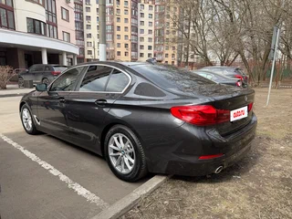 2019 BMW 5 серии 530d VII (G30/G31/G38), чёрный, 3650000 рублей, вид 5