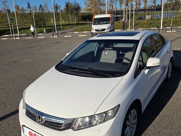 2012 Honda Civic IX, белый, 1050000 рублей