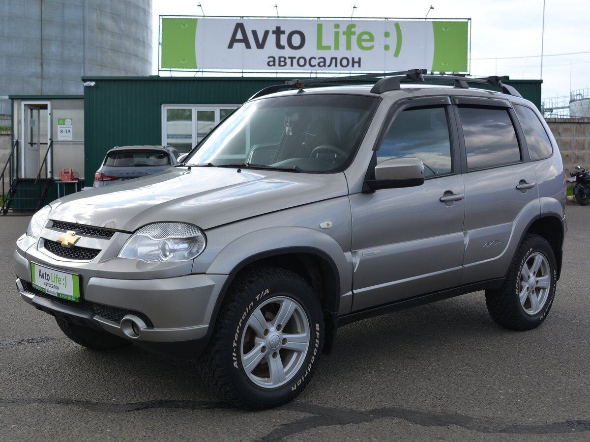 Открыть фотографии: Chevrolet Niva I Рестайлинг